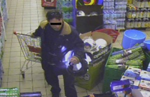 ladro supermercato2